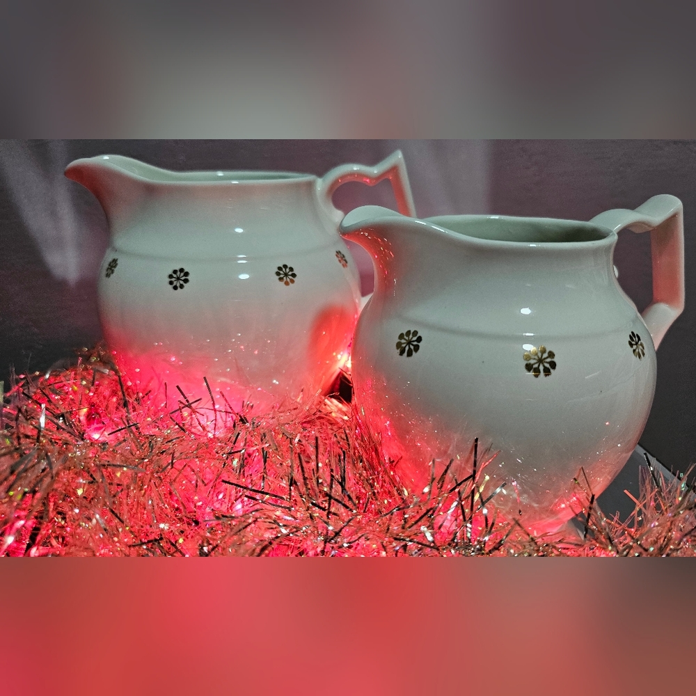 2PC Set Vintage Hall White Pitchers w/Gold Snowflakes Starburst Pattern